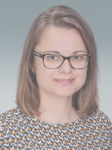 Dr. Kohári Mária